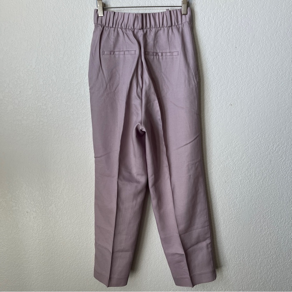 H&M Lavender Pleated Cropped Pants - Picture 3 of 10